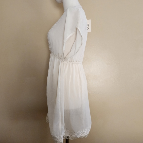 🆕️ Ivory Sheer Floral Tunic Top, Women's Small [NWT!] - Picture 7 of 11